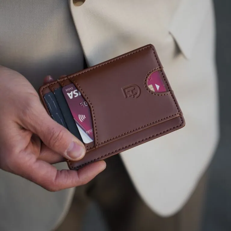 Zip Wallet - brązowy