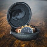 eleganckie czarne etui na zegarek