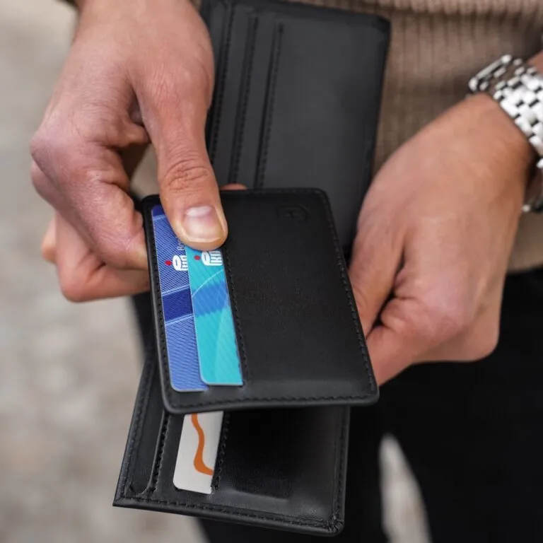 magnetic wallet