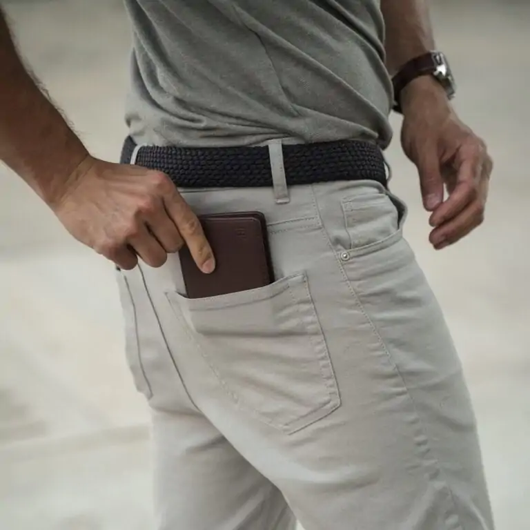 portfel z etui na karty
