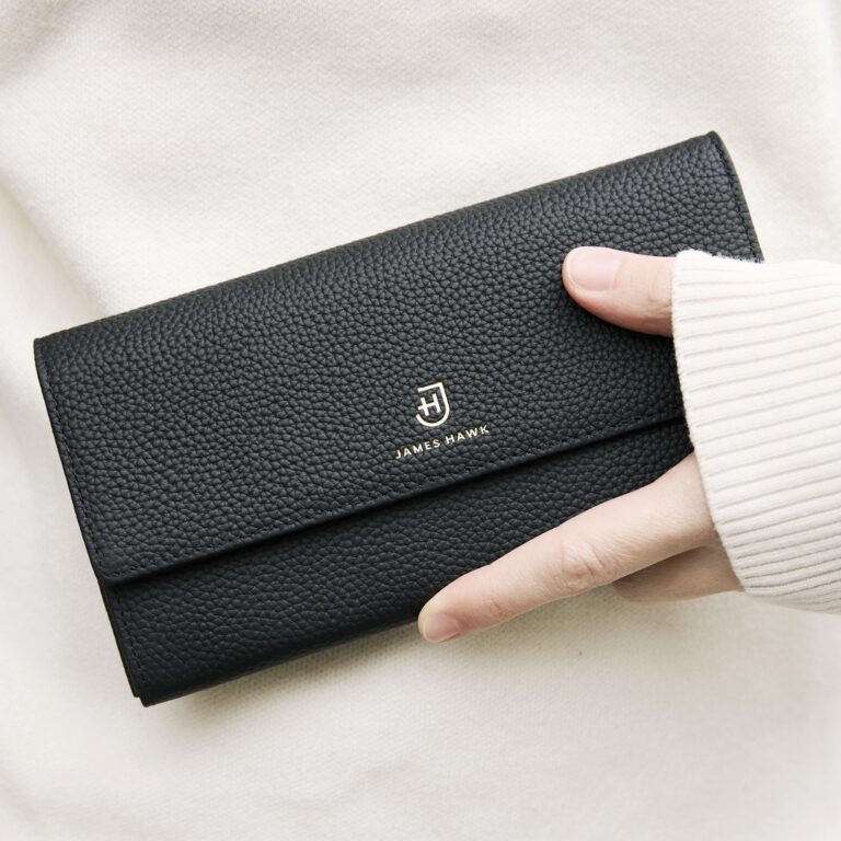 Aurora Wallet black
